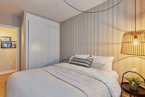2 habitaciones, tabla de planchar con plancha y wifi gratis