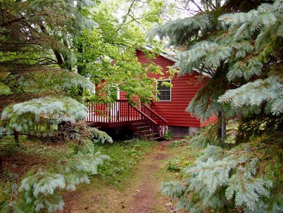 10% off 7+day stays, 20% off 28+ day stays!