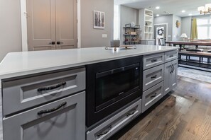 House, Multiple Beds, Hot Tub | Private kitchen - Old Hickory Rooftop Oasis (Old Hickory)