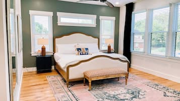 House, Multiple Beds, Pool Access, City View | 3 bedrooms, individually decorated, individually furnished, free WiFi