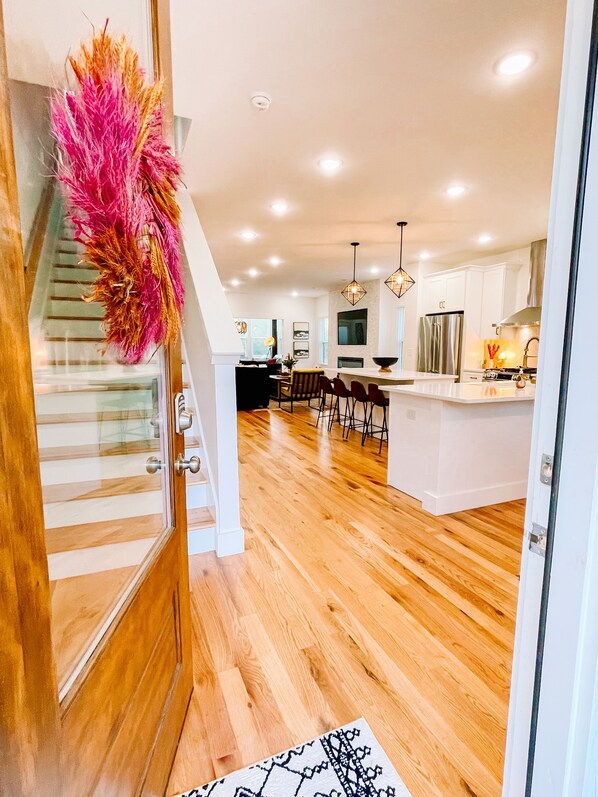 Maison, plusieurs lits, accès piscine, vue ville | Restauration dans la chambre