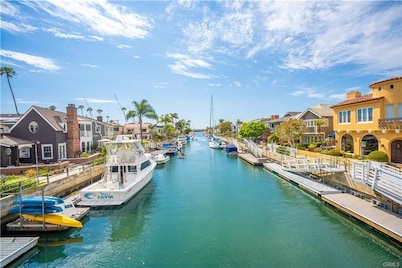 Steps to Beach & Alamitos Bay - World Cup Venue Nearby