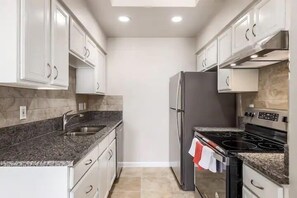 Huis, Meerdere bedden, open haard | Privékeuken | Een koelkast, een microgolfoven, een oven, een kookplaat