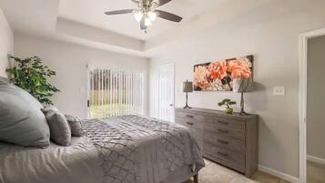 House, Multiple Beds, Fireplace | 3 bedrooms, individually decorated, individually furnished, free WiFi