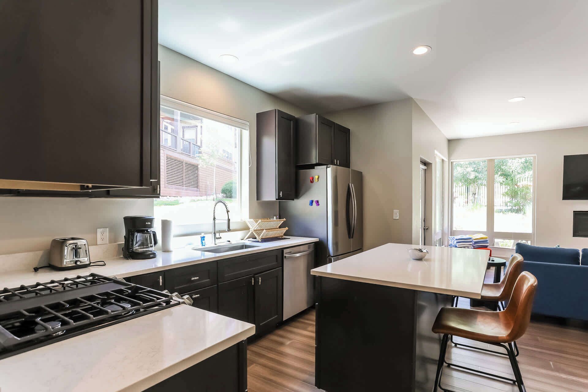 Townhome, Multiple Beds, Patio, Mountain View (Granby Colorful Adventures) | Private kitchen | Fridge, microwave, oven, stovetop