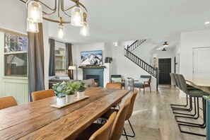 Huis, meerdere bedden, patio, uitzicht op tuin (Rocca Way Getaway) | Dineren