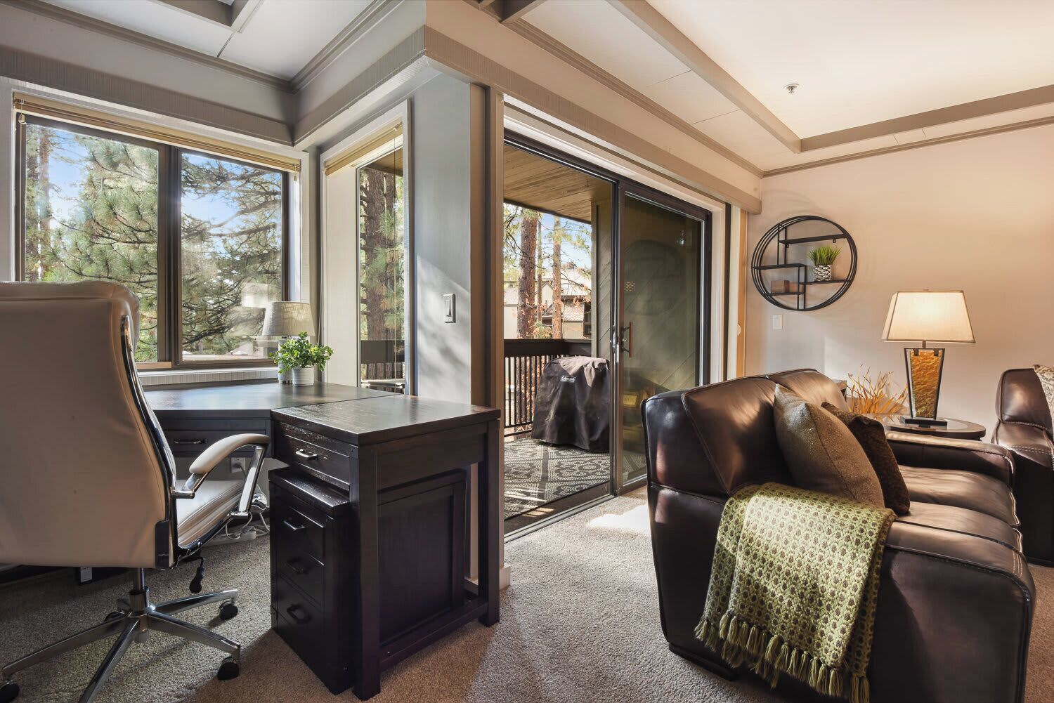 Condo, 1 cama Queen size y sofá cama, balcón, vista a la montaña (Incline Village Escape) | Interior