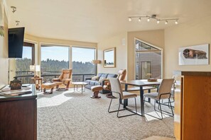 Condo, Multiple Beds, Fireplace, Mountain View (RiverView Retreat) | Living area | 42-inch flat-screen TV with digital channels, fireplace - Riverview Retreat Picturesque 2 BDR in Resort! (Bend)