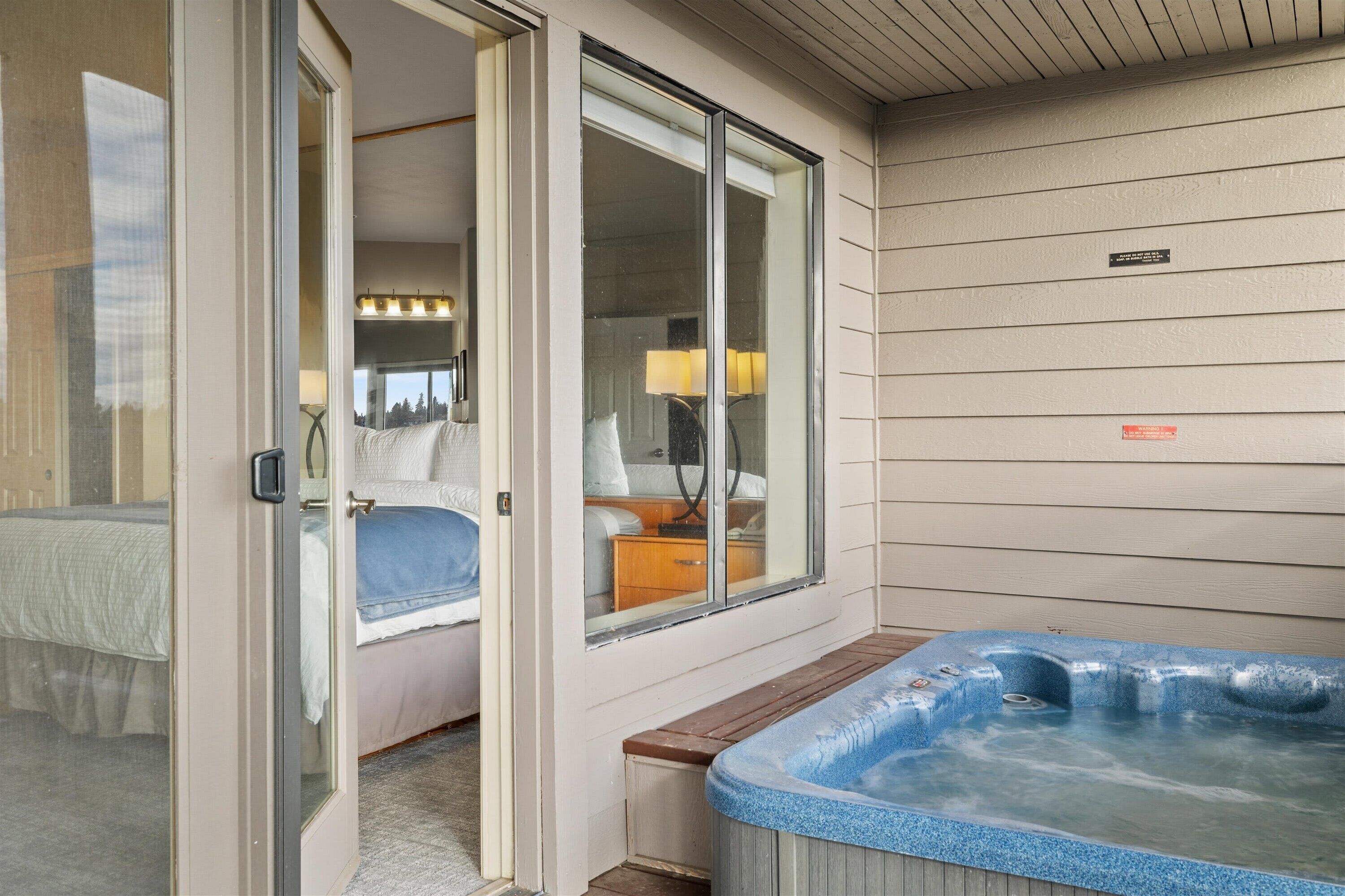 Condo, nhiều giường, lò sưởi, quang cảnh núi (RiverView Retreat) | Hiên