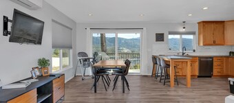 现代两卧小屋，欣赏巴斯湖的壮丽景色