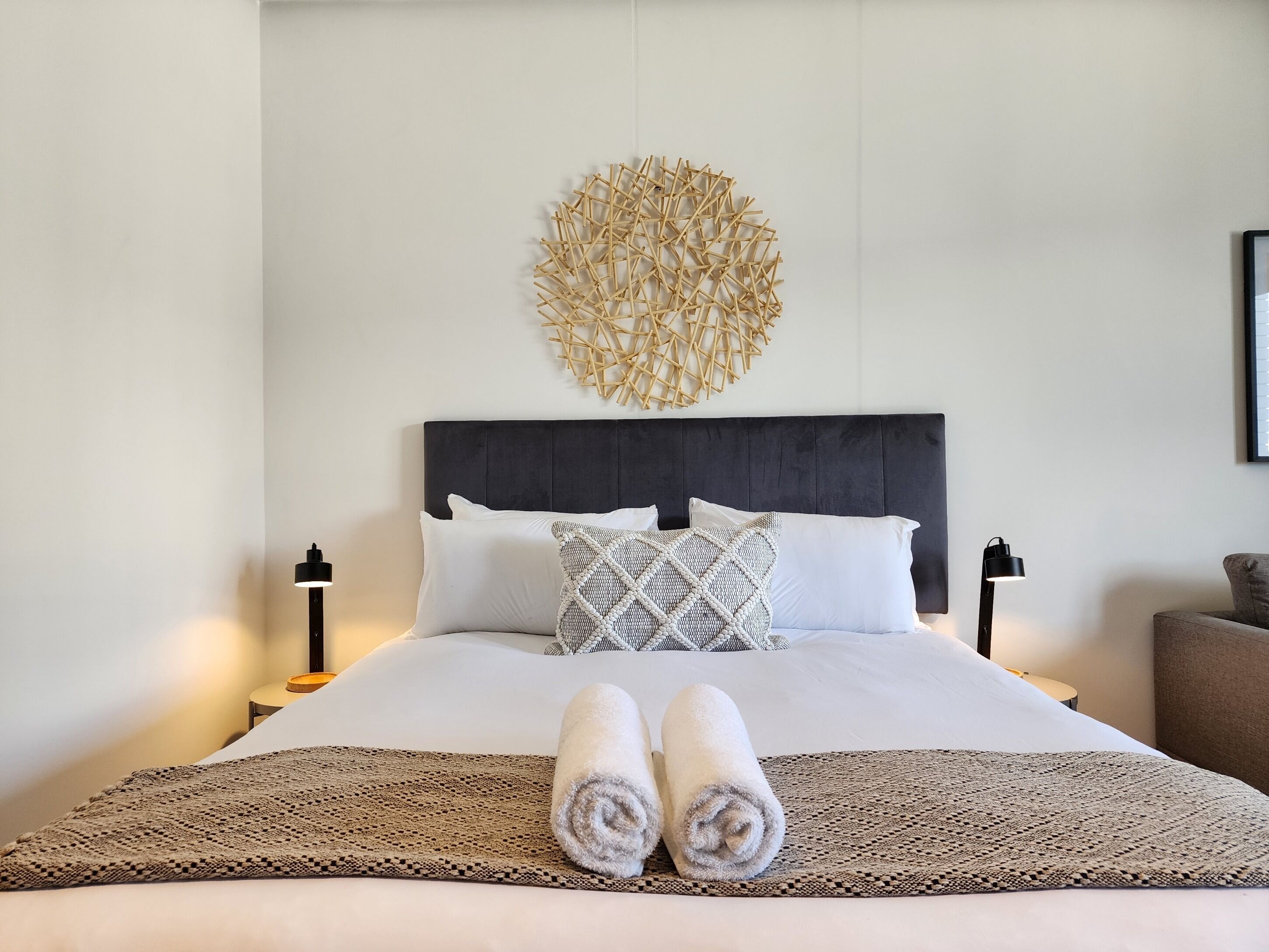 1 bedroom, iron/ironing board, internet, bed sheets