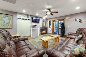 Condo, Multiple Beds, Hot Tub, Mountain View (Condo on Stagecoach Ski Run) | Living area | 42-inch flat-screen TV with digital channels, fireplace - Ski In, Ski Out! 3 BDR Steps From Stagecoach Lift (Stateline)