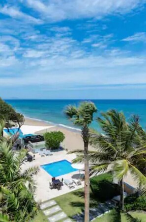 Pool - 4BR Beachfront+Pool+Jacuzzi PH

 (Sosúa)