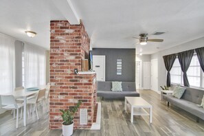 Bathroom - Tarpon River Estate (Fort Lauderdale)