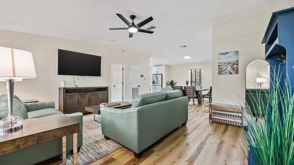 House, Multiple Beds, Patio, Garden View (The Oak Hideaway) | Living area | 42-inch flat-screen TV with digital channels