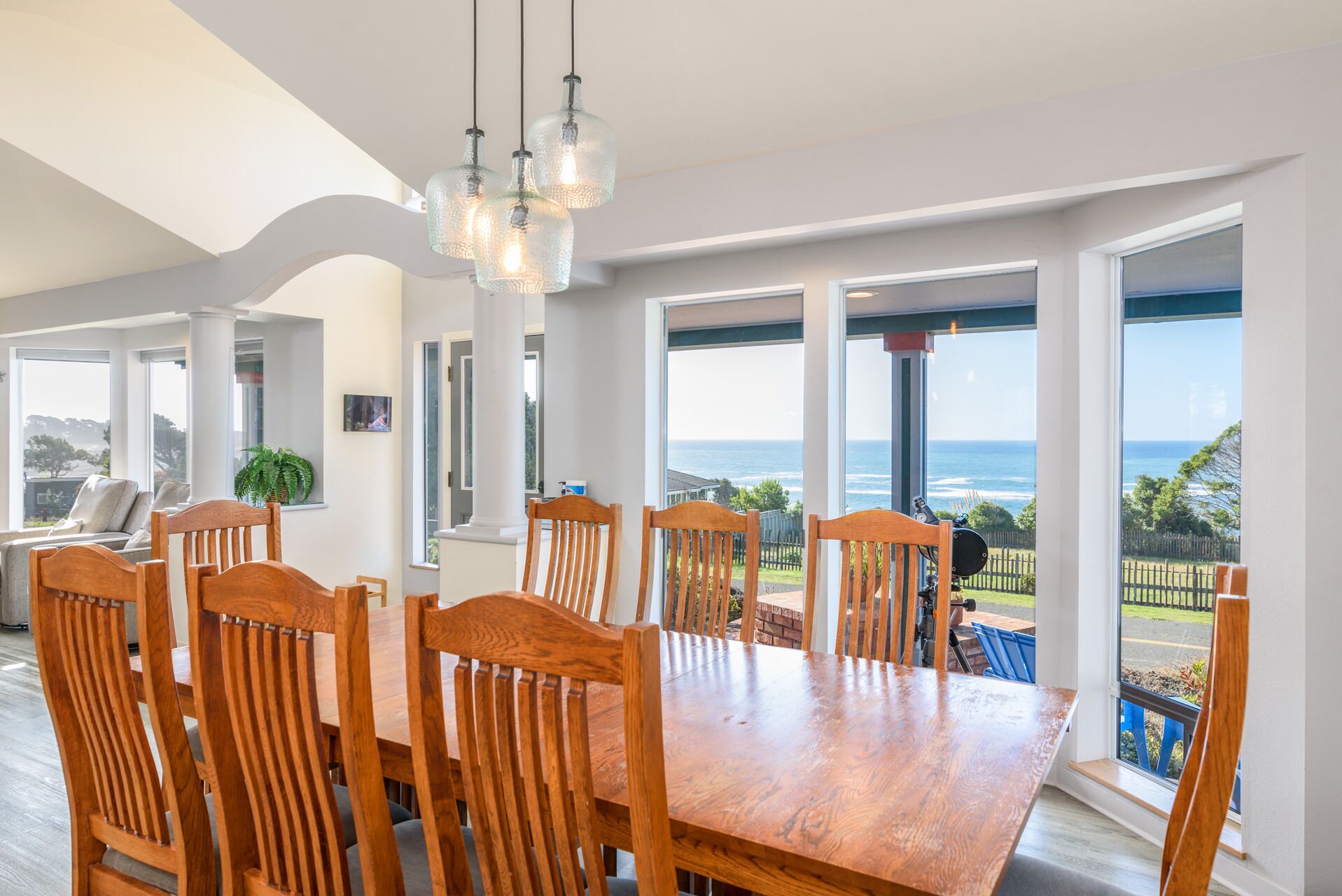 独立别墅, 多张床, 壁炉, 海洋景观 | 客房内用餐