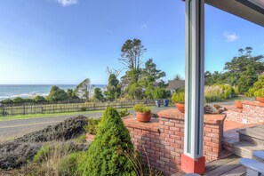 Property grounds - Hilton House (Gualala)