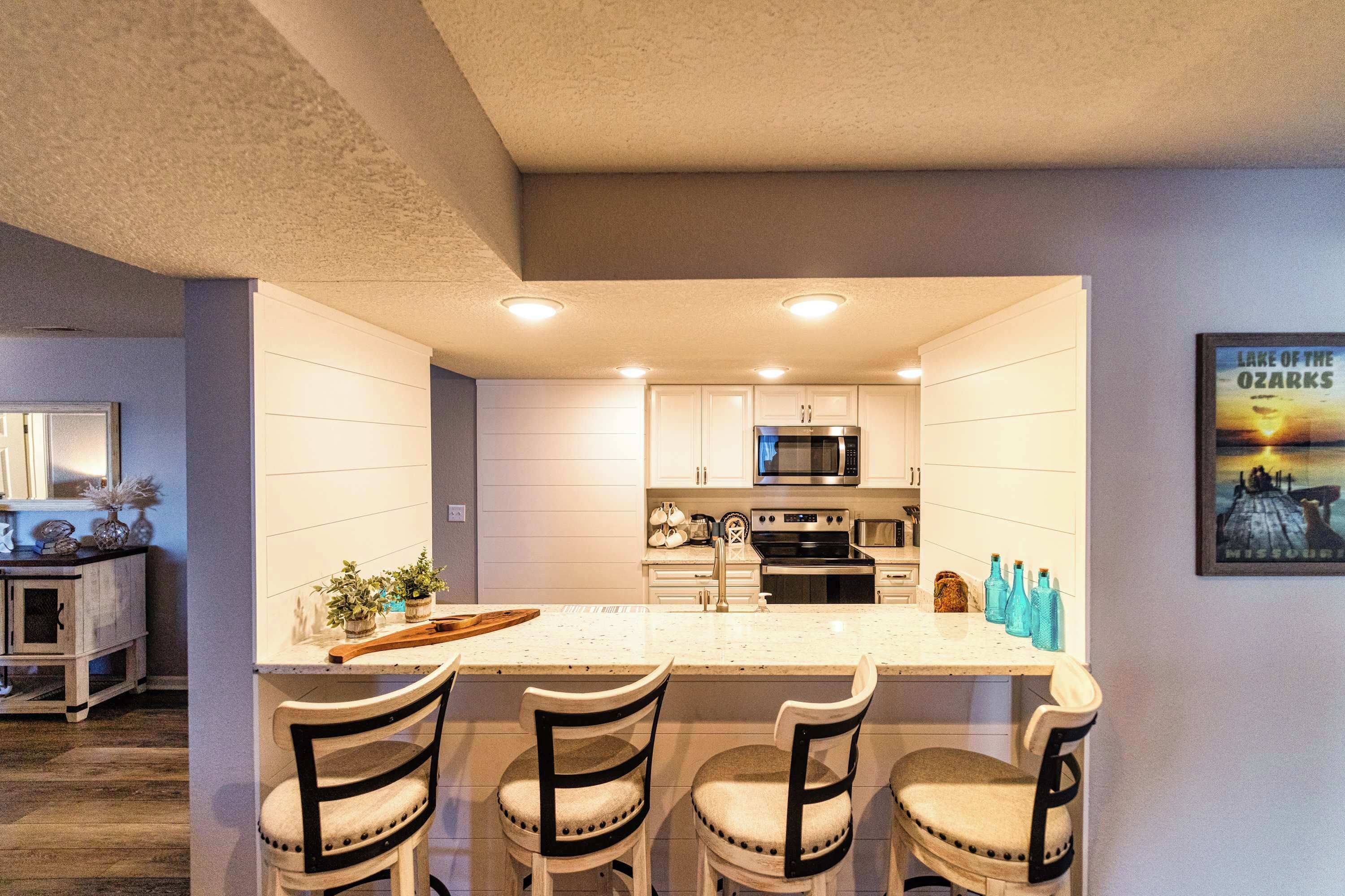 Condo, Multiple Beds, Balcony (Lazy L at the Lake) | Private kitchen | Fridge, microwave, oven, stovetop