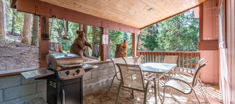 Cozy Bear South Charming 2bd Cabin in Yosemite!