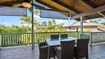 House, Multiple Beds, Balcony, Garden View (He'eia Bay Paradise) | Outdoor dining