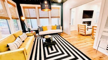 House, Multiple Beds, Pool Access, City View | Living area | TV, fireplace