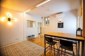 Interior - VAGO Alcântara Suites (Lisbon)