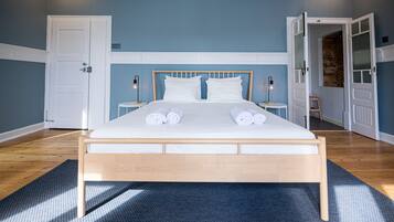 Standard Suite | Blackout drapes, iron/ironing board, free WiFi, bed sheets