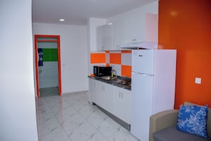 Apartament familiar, vistes a la muntanya | 2 dormitoris, decoració individual i escriptori
