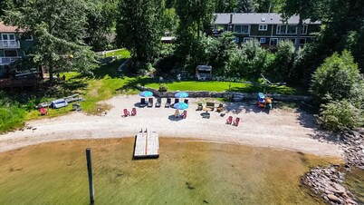 Nelson, What a view, 3 Queens, 2 Singles full kitchen, Beach front, Mountain Views