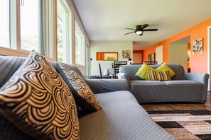 Smart TV, fireplace, offices