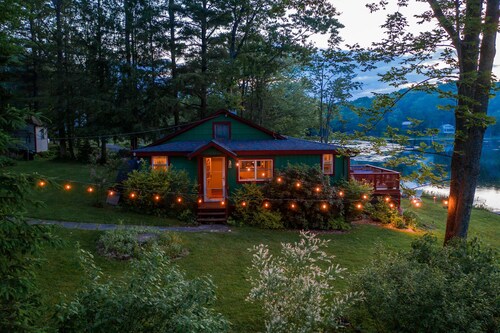 Magical lakeside retreat with hot tub + dog friendly!