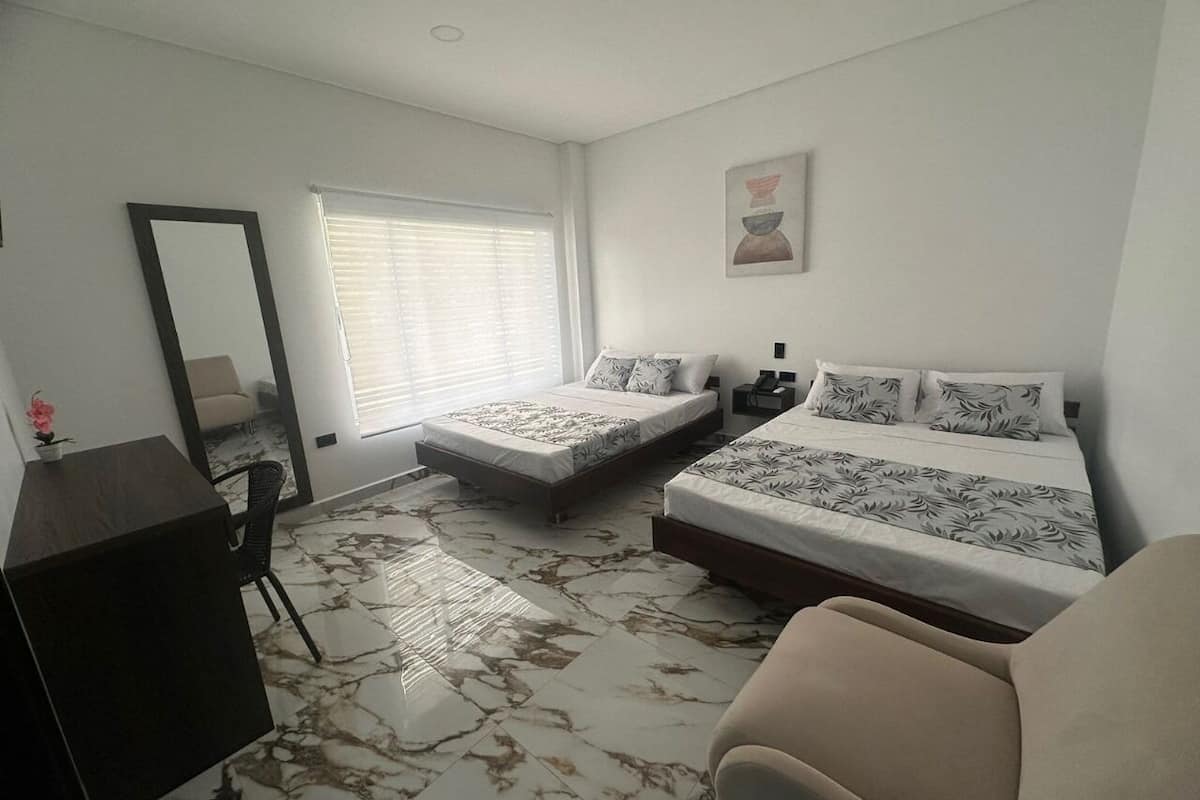 Comfort Quadruple Room, 2 Double Beds, Ensuite | Free WiFi, bed sheets