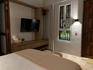 4 bedrooms, iron/ironing board, WiFi, bed sheets - Pozo del Carretero House.
Located in the Getsemaní neighborhood. old town (Cartagena)