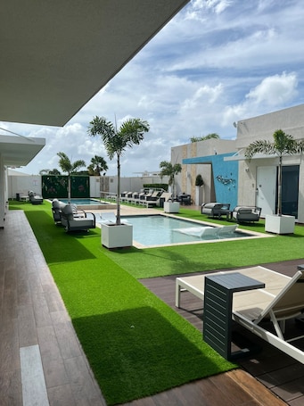 Exterior. Aruba Boutique & Art Hotel, Adults Only
