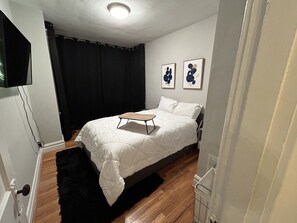 2 Schlafzimmer, Bügeleisen/Bügelbrett, WLAN, Bettwäsche