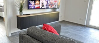 110qm Neu und Modern Eingerichtet / Nähe Berlin-potsdam