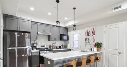 Disney Luxury 3 Bedroom - Comfortable 12 Guests + EV