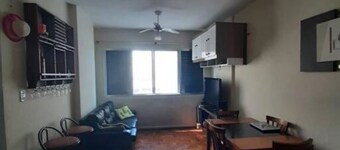 Kitnet a 20 metros da praia