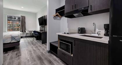 Studio 6 Katy, TX – Energy Corridor