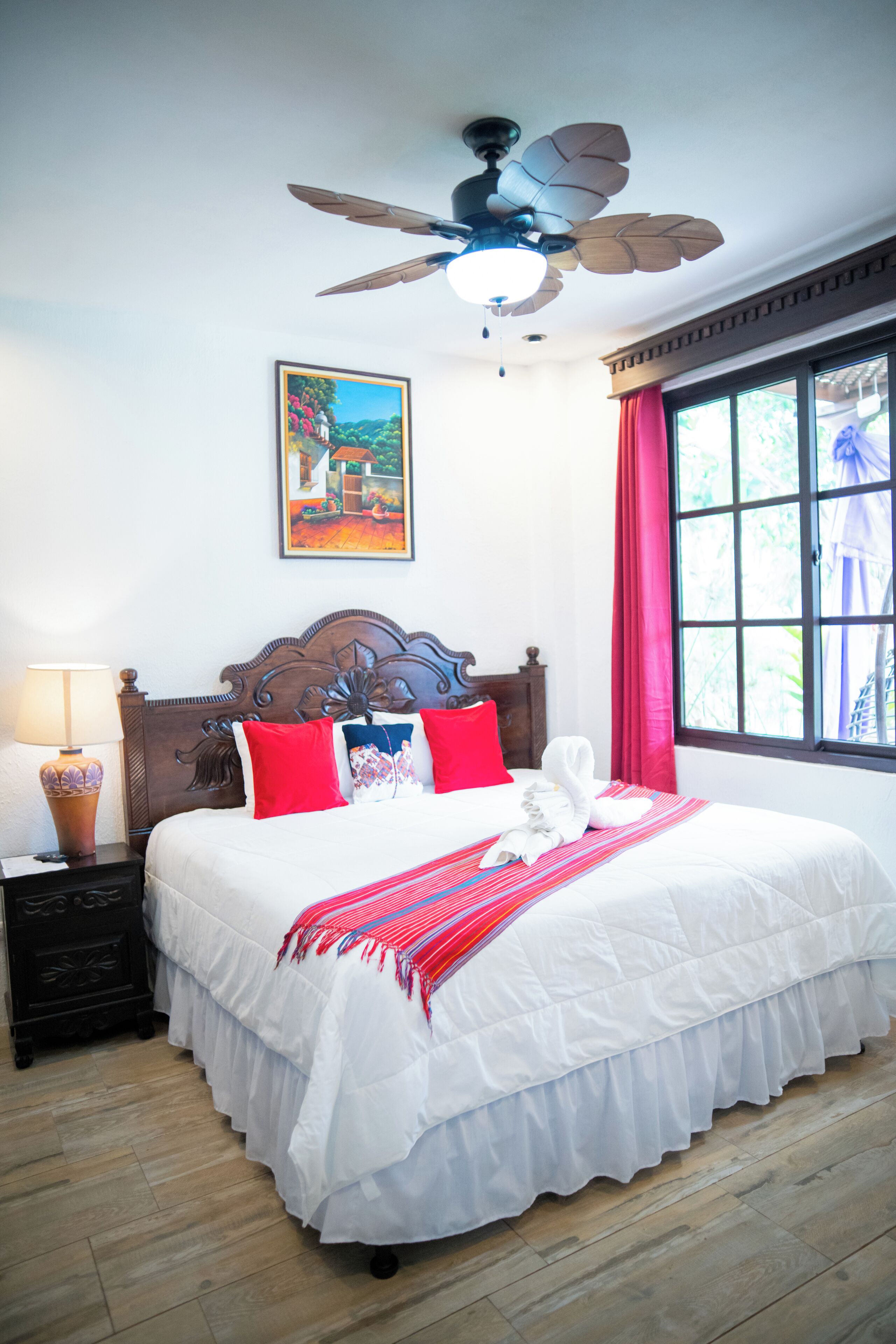 高级房 | 防过敏的被褥、羽绒被、加厚床垫、笔记本电脑工作区