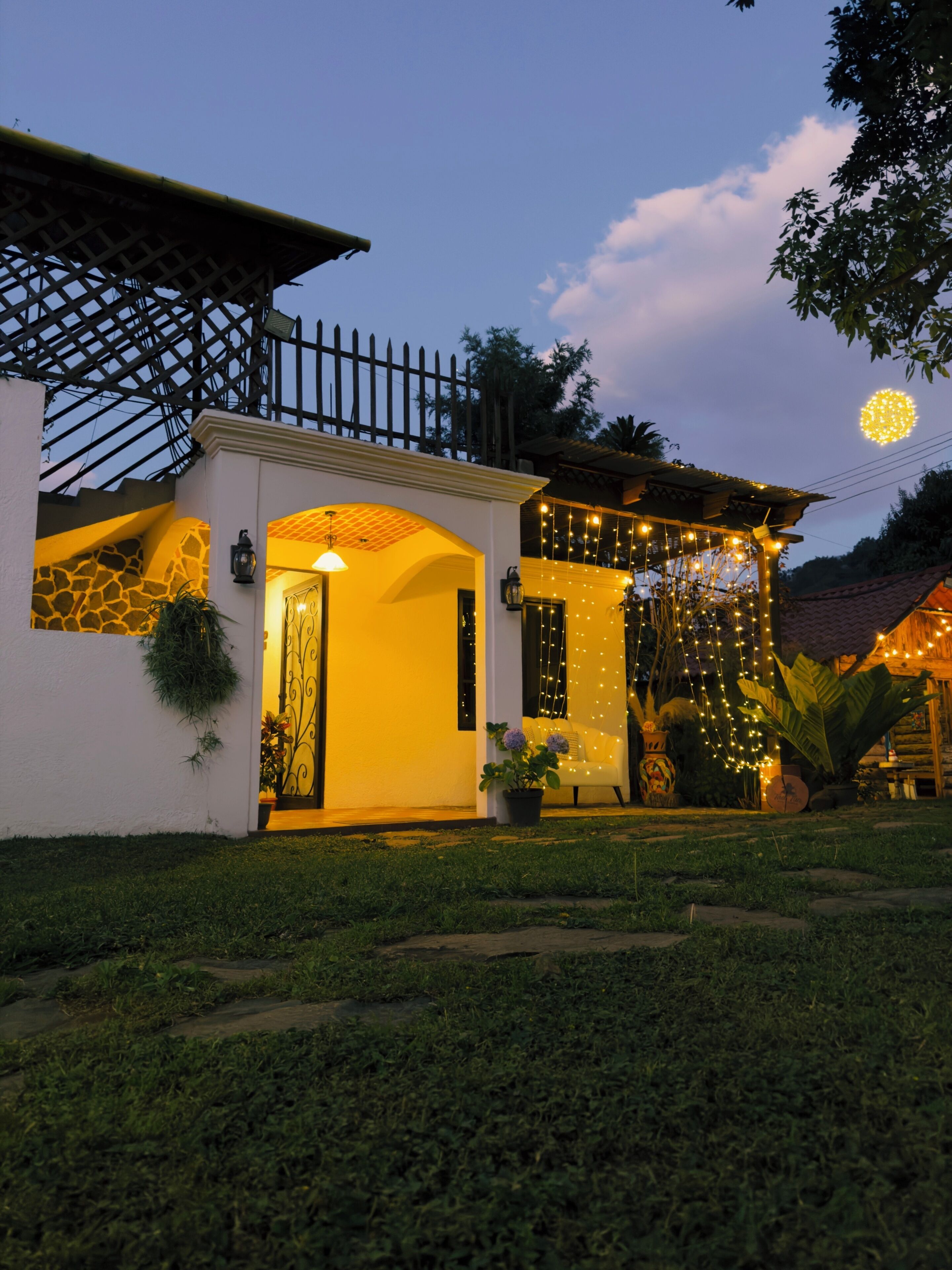 Fachada de la propiedad