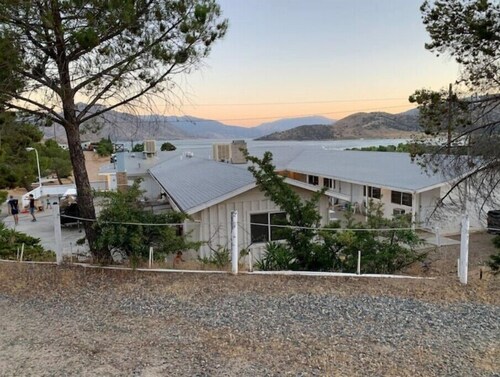 Lakeview Legacy Lodge at Lake Isabella