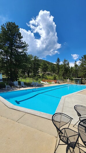 Outdoor pool - Cozy Mountain Home with Great Views, Deck & WiFi (Lyons)