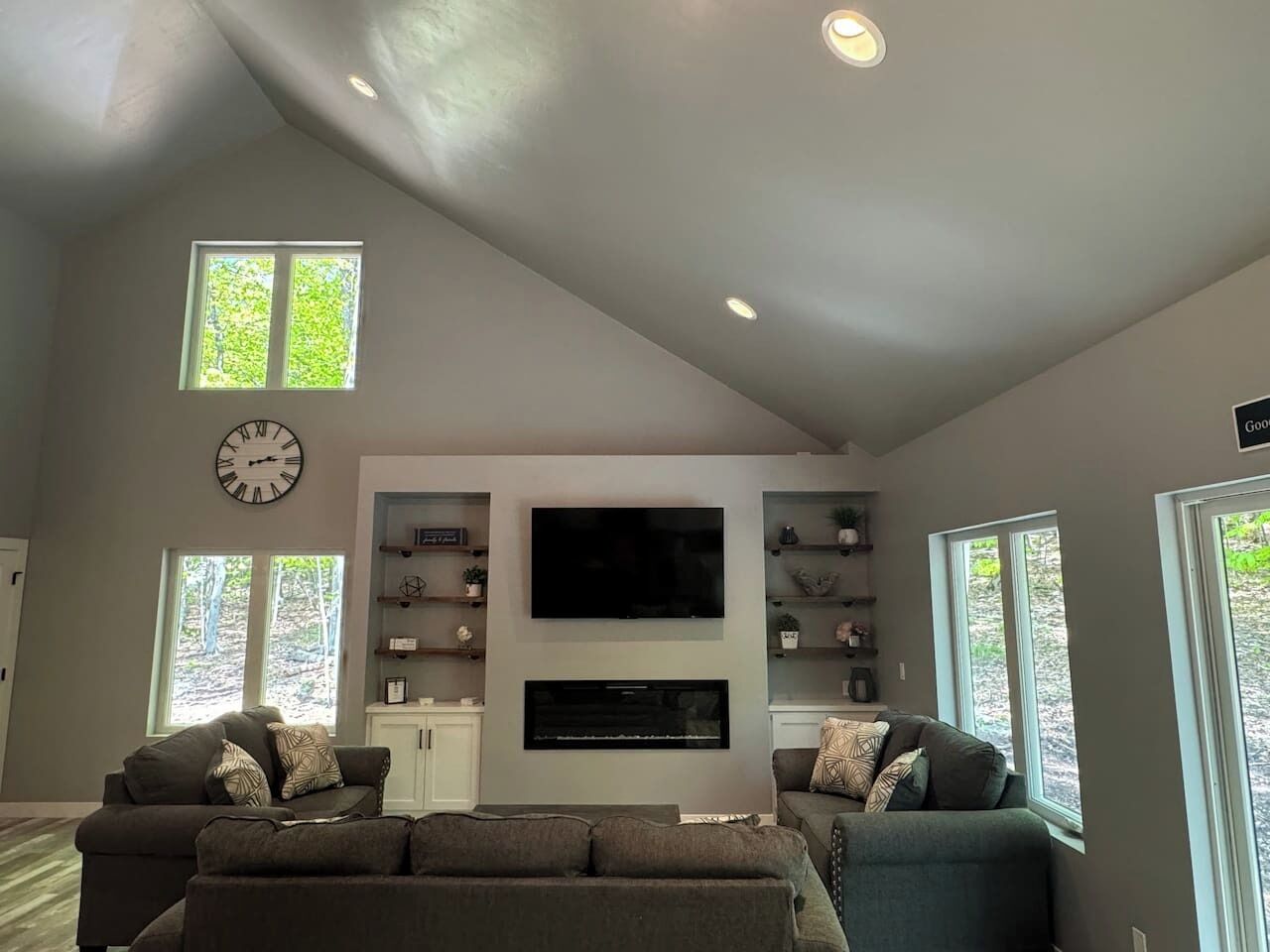 智能電視、壁爐