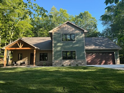 5 Bedrooms with Ensuite Bathrooms - Sleeps 24 - Outdoor Hot Tub