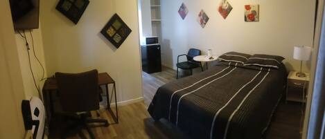 1 habitación, wifi y ropa de cama