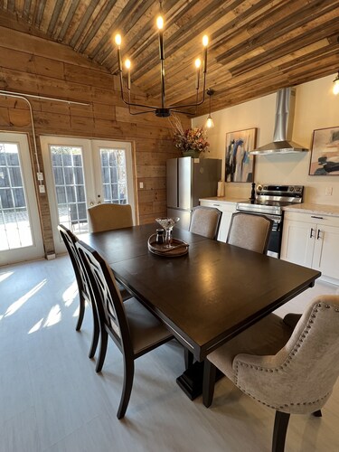 Vintage Roost at Fleming Farms