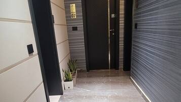 EntrĂ©e de lâhĂ©bergement