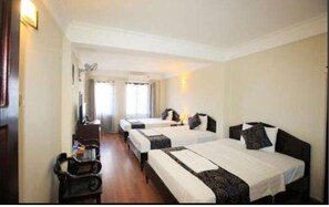 1 quarto, escrivaninha, ferros/tábuas de passar roupa, Wi-Fi