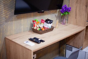 Comfort Room | 1 bedroom, desk, iron/ironing board, free WiFi - Bahía Boutique House  (Cartagena)